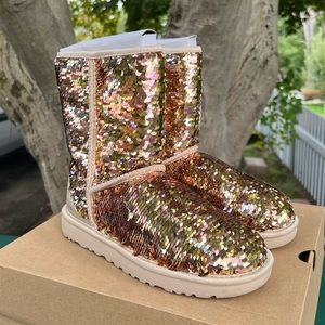 NWOT gold sequin UGG classic short boots sz 8